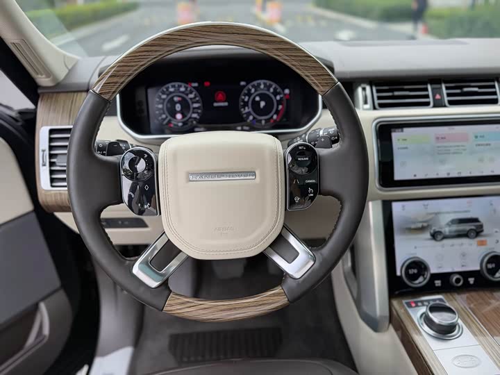 Фото 9 - Land Rover Range Rover