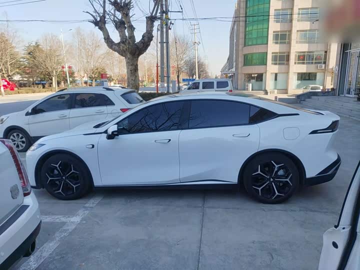 Фото 5 - Changan Deepal SL03