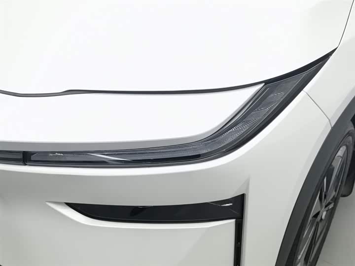 Фото 7 - Toyota bZ3X