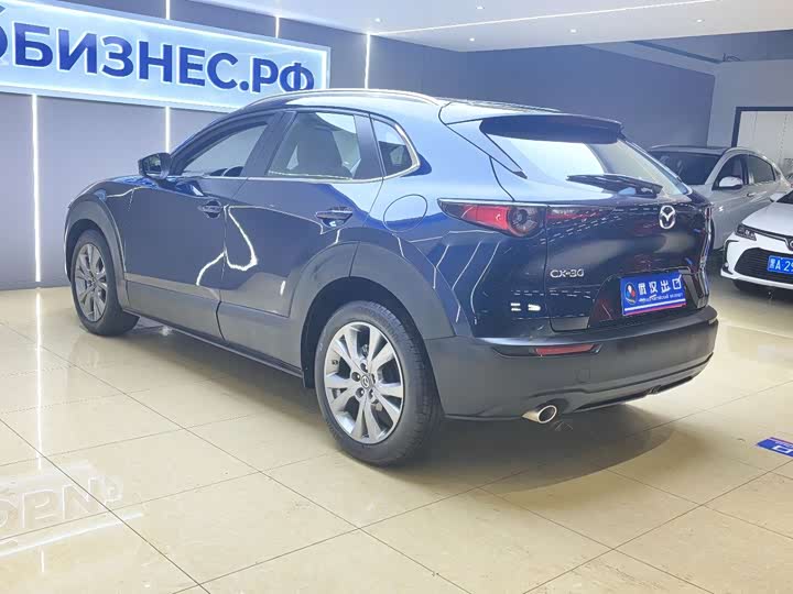 Фото 4 - Mazda CX-30