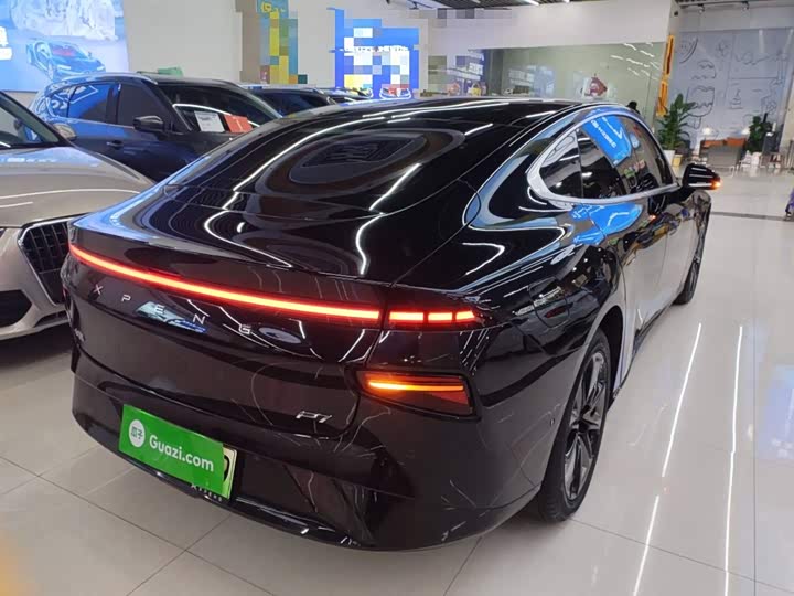 Фото 7 - XPeng P7