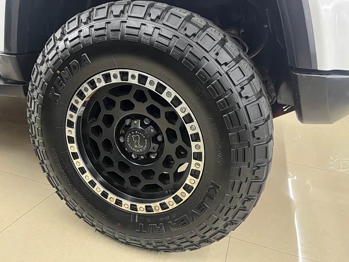 Фото 9 - BAIC Beijing BJ40