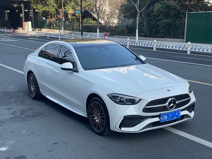 Фото 3 - Mercedes-Benz C-Class