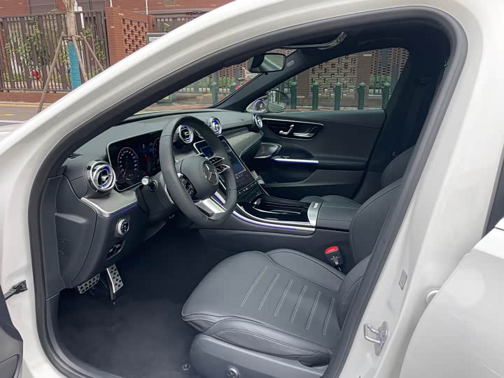 Фото 5 - Mercedes-Benz C-Class