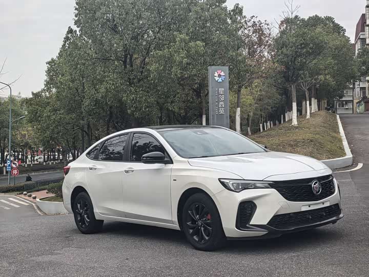 Фото 3 - Buick Verano