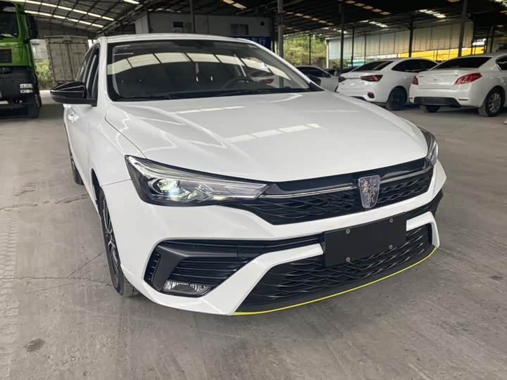 Фото 3 - Roewe i5