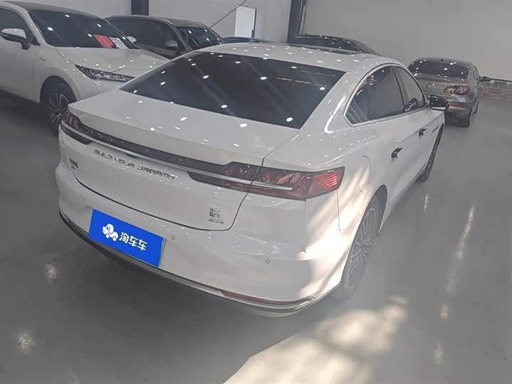 Фото 3 - BYD Han