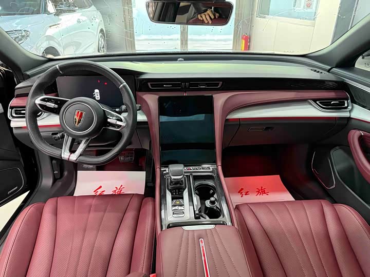 Фото 7 - Hongqi H5