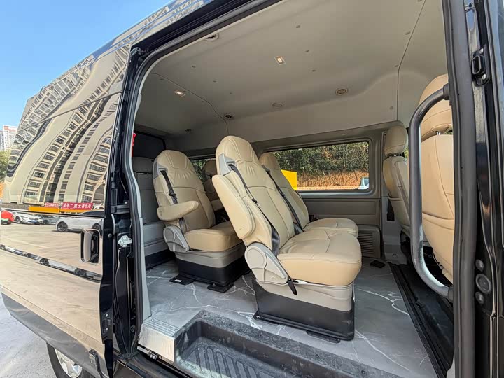 Фото 7 - Ford Transit New