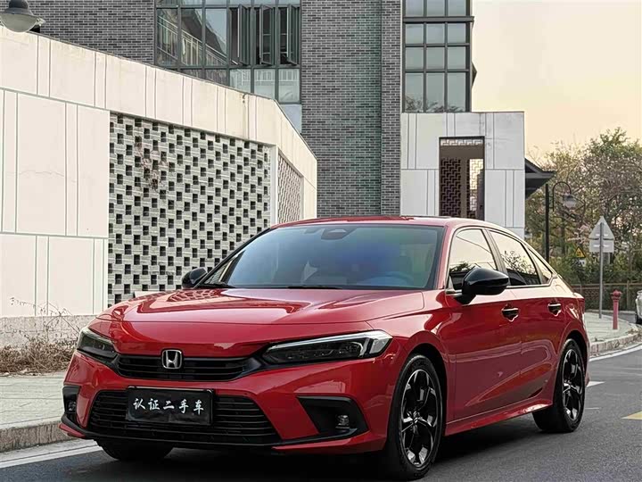 Фото 2 - Honda Civic