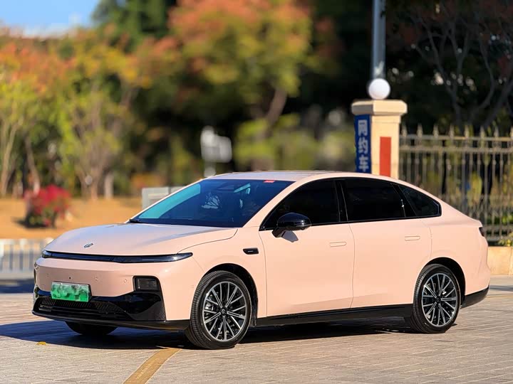 Фото 1 - Leapmotor B01