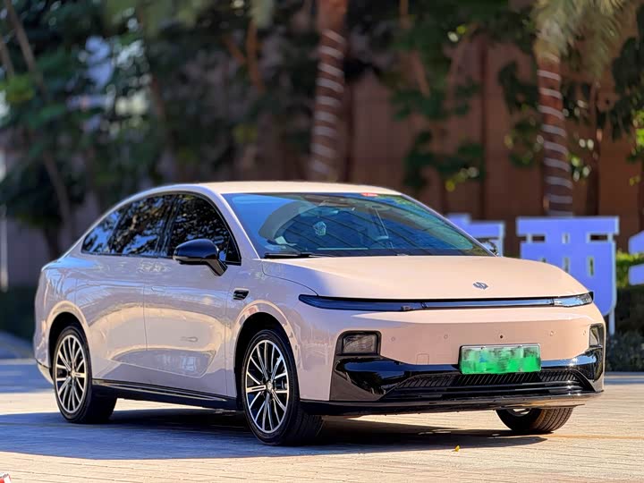 Фото 3 - Leapmotor B01