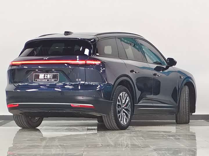 Фото 4 - Nio ES6