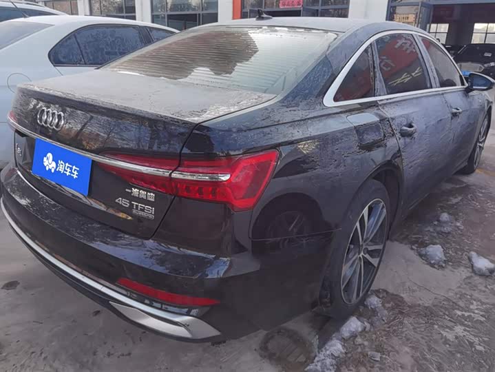 Фото 3 - Audi A6L