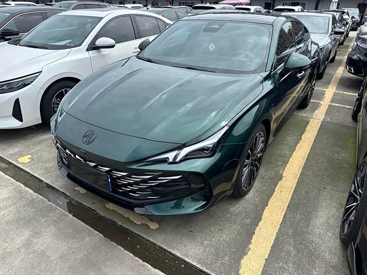 Фото 1 - MG Motor 7