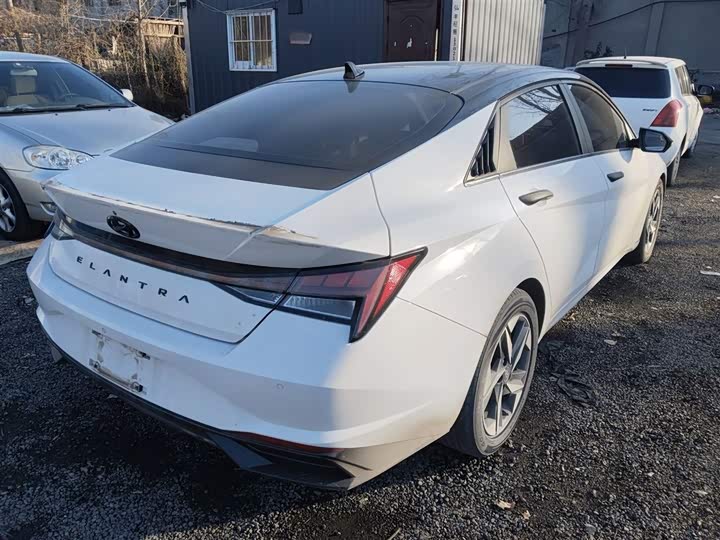 Фото 7 - Hyundai Elantra N line