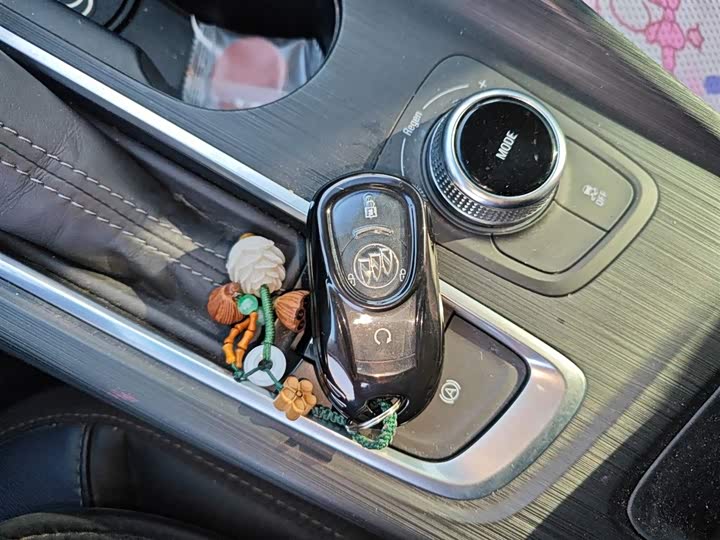 Фото 9 - Buick Velite 6