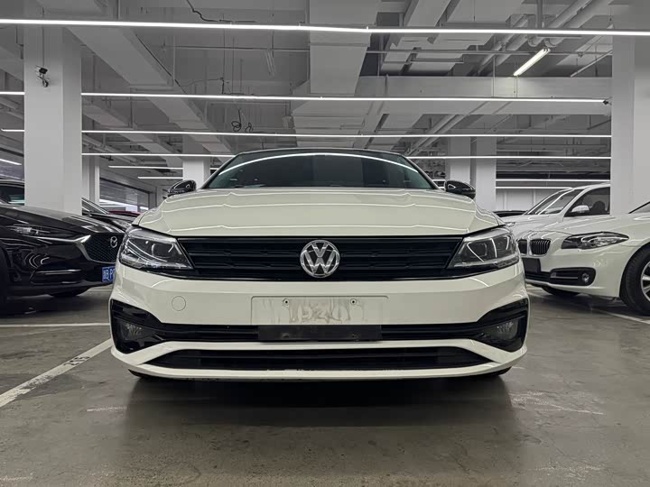 Фото 2 - Volkswagen Lamando L