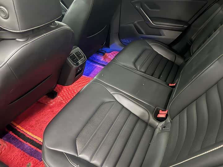 Фото 6 - Volkswagen Lamando L