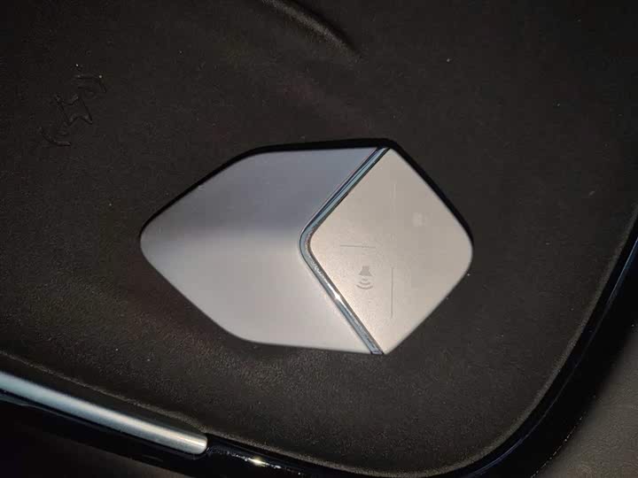 Фото 9 - Changan Deepal SL03