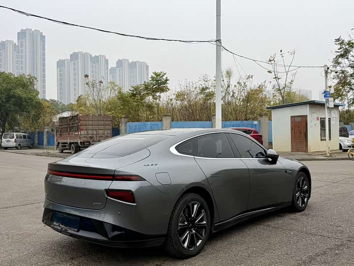 Фото 7 - XPeng P7