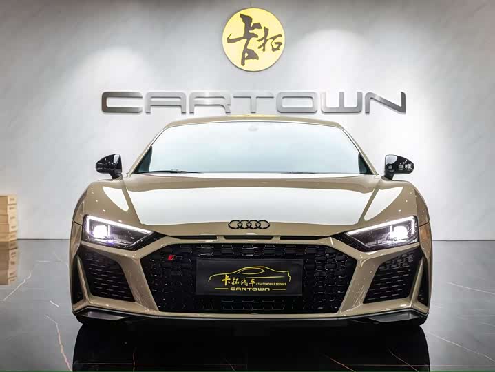 Фото 1 - Audi R8