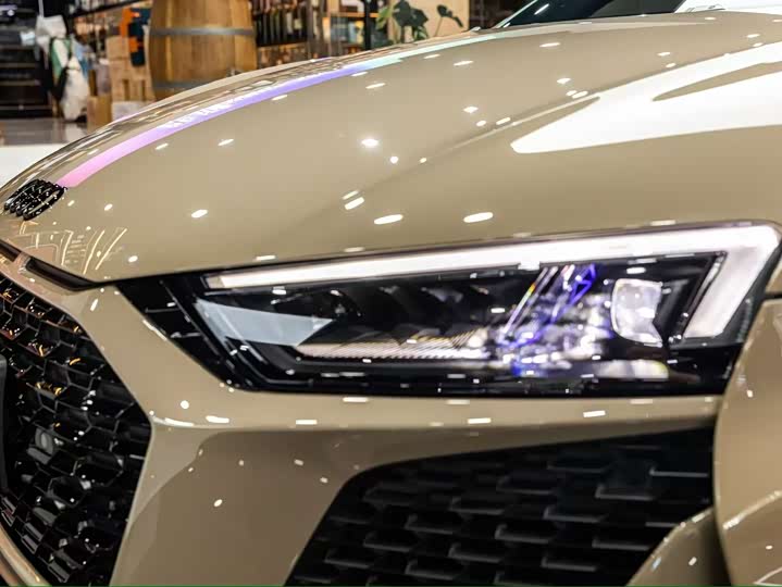 Фото 9 - Audi R8