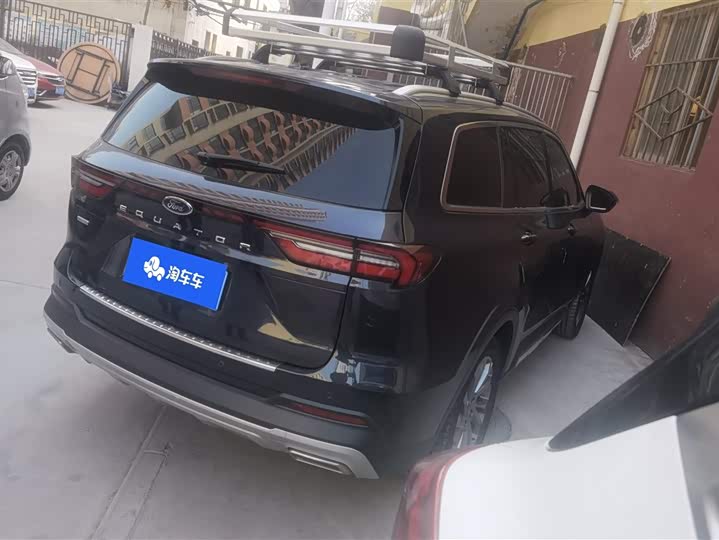 Фото 3 - Ford Equator