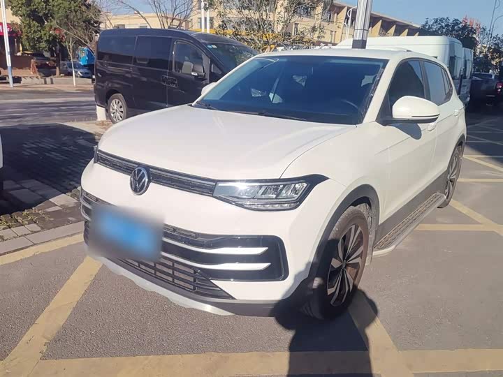 Фото 2 - Volkswagen Tharu