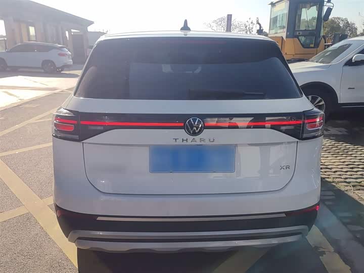 Фото 6 - Volkswagen Tharu