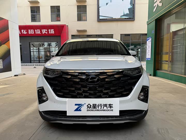 Фото 2 - Hyundai Custo