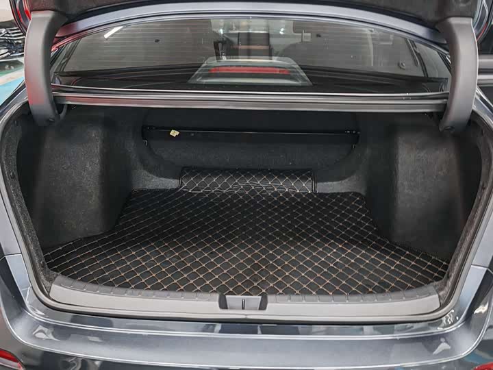 Фото 4 - Honda Civic