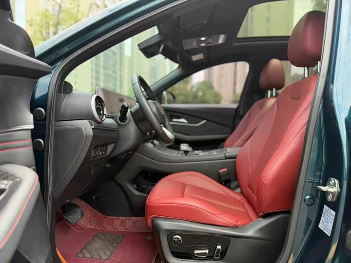 Фото 4 - Dongfeng Forthing T5 EVO