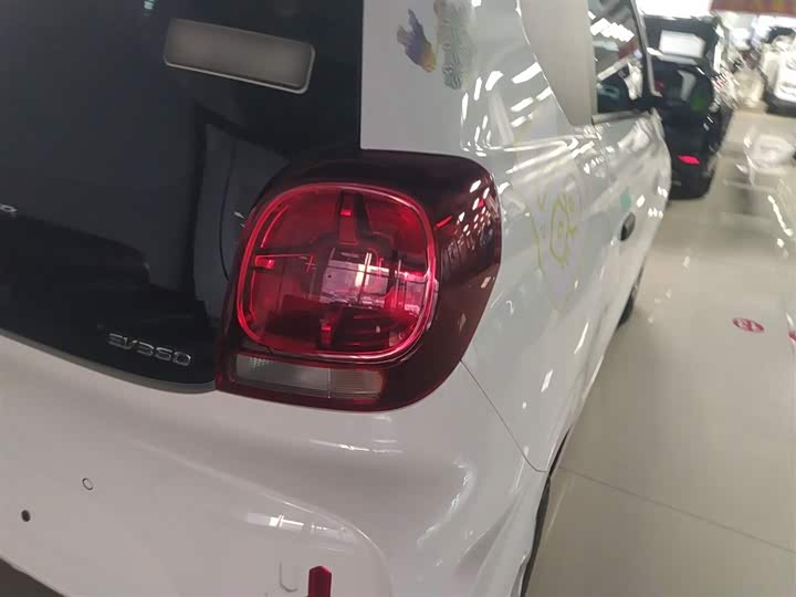 Фото 8 - Roewe Clever