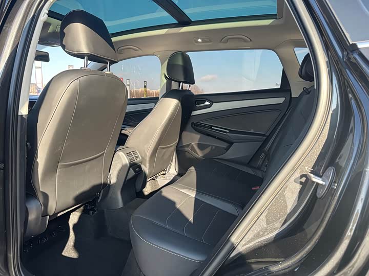 Фото 5 - Jetta VS7