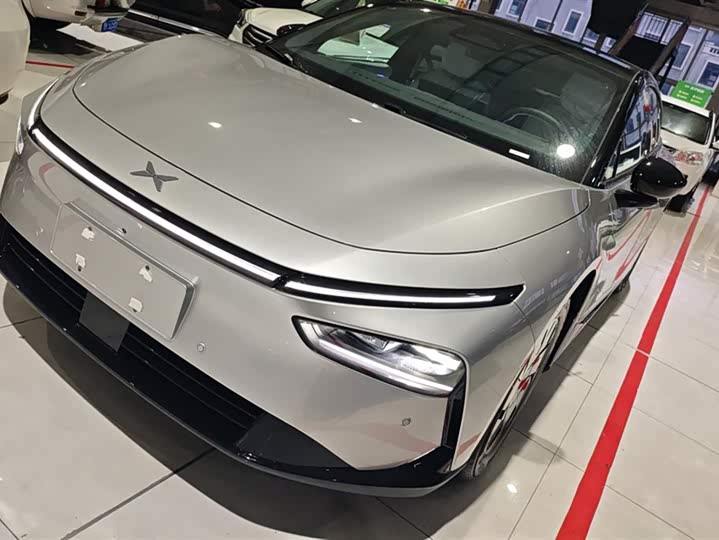 Фото 1 - XPeng F57