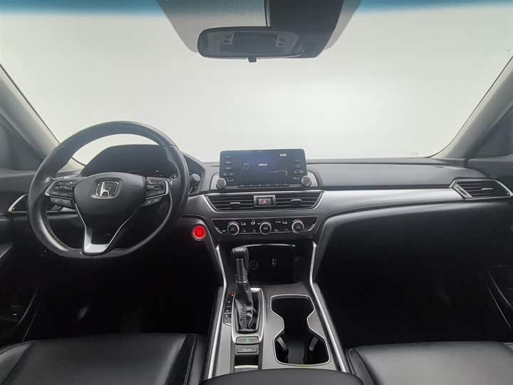 Фото 5 - Honda Accord