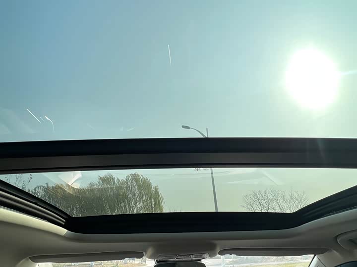 Фото 5 - Bestune B70