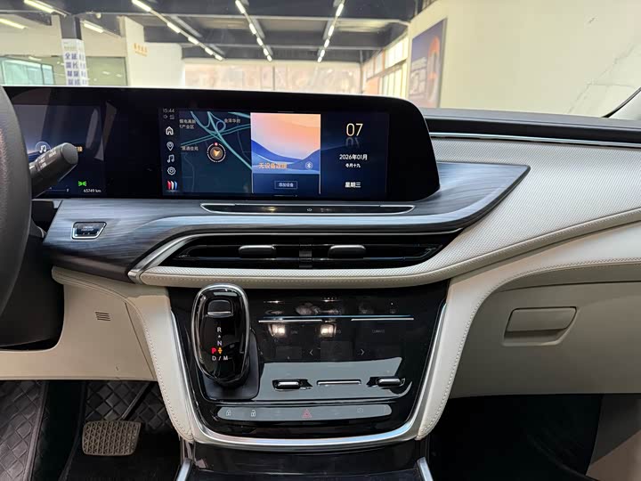 Фото 7 - Buick GL8 ES