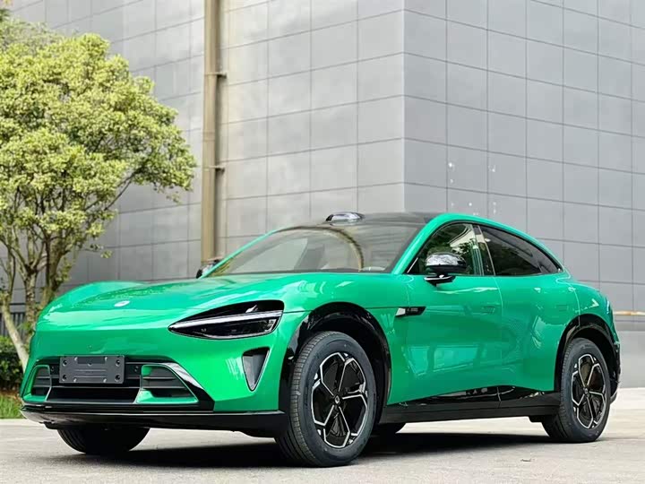 Фото 1 - Xiaomi YU7