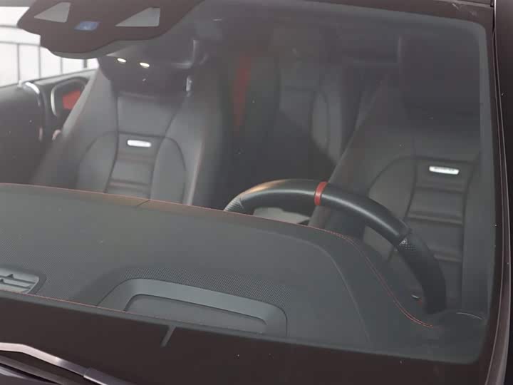 Фото 5 - Mercedes-Benz E-Class AMG