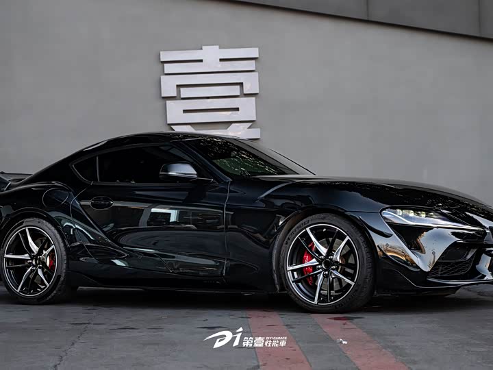 Фото 6 - Toyota Supra