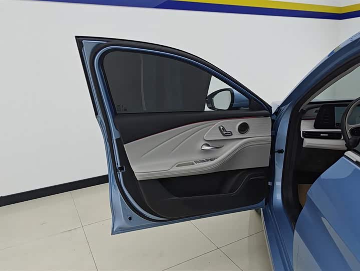 Фото 7 - Chery Fulwin A8