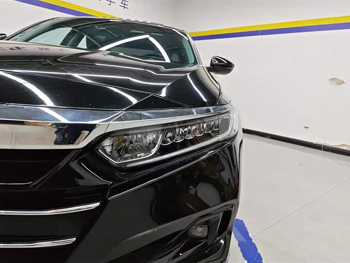 Фото 5 - Honda Accord