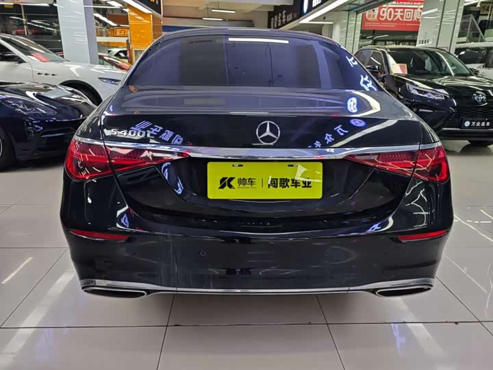 Фото 5 - Mercedes-Benz S-Class