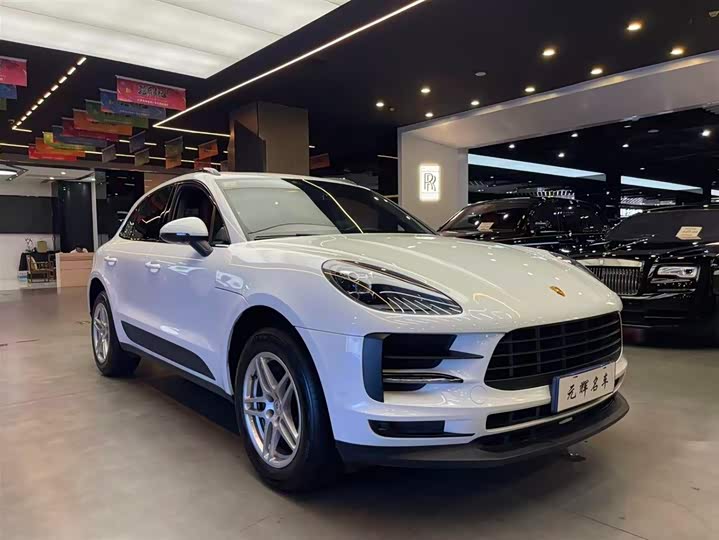 Фото 3 - Porsche Macan