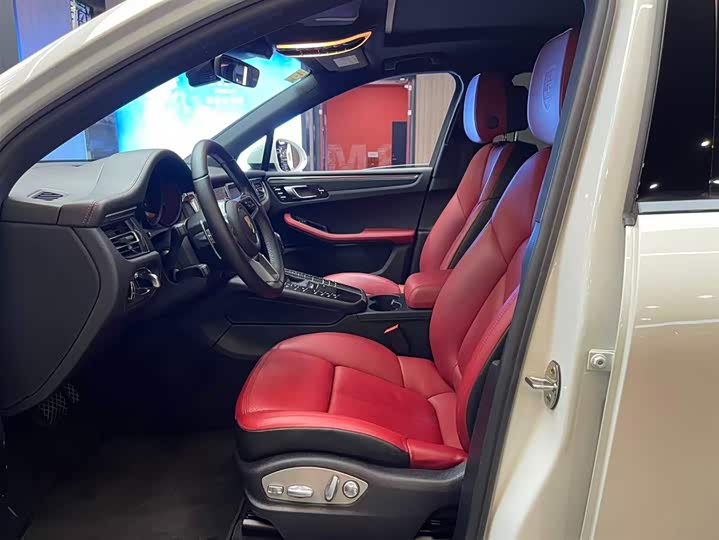 Фото 4 - Porsche Macan