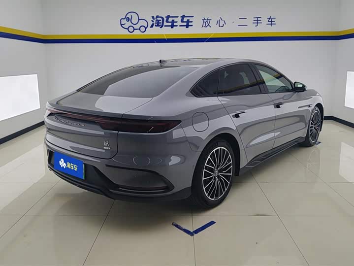 Фото 3 - BYD Han