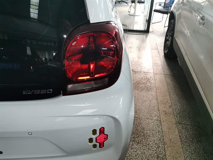 Фото 8 - Roewe Clever