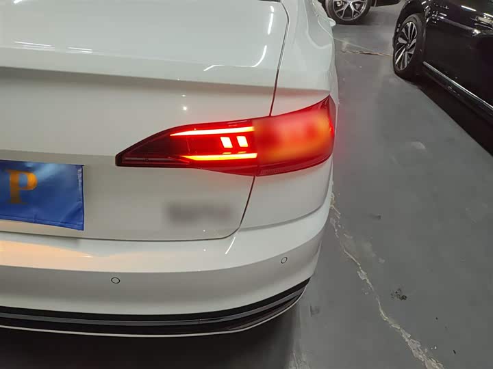 Фото 8 - Volkswagen Bora